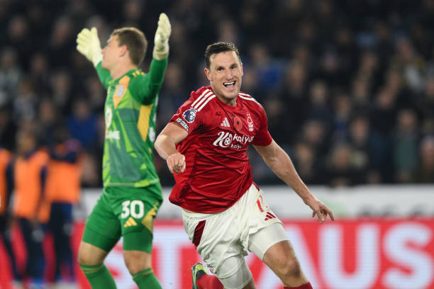 广告赞助及 广告赞助及