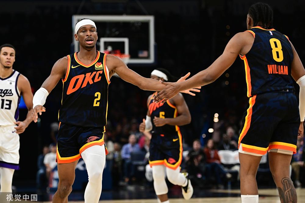 在这个足球 在这个足球